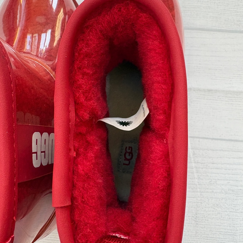UGG Kids Shiny Red Boots - Picture 8 of 9